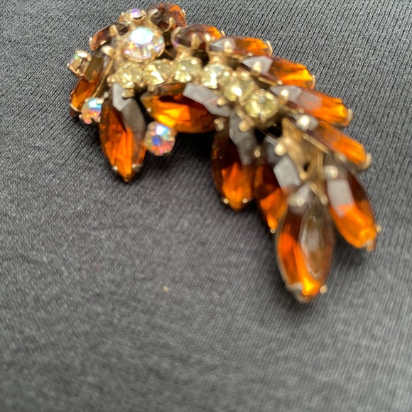 Vintage Rhinestone/ Amber Glass Stone Brooch Pin - Picture 3 of 6